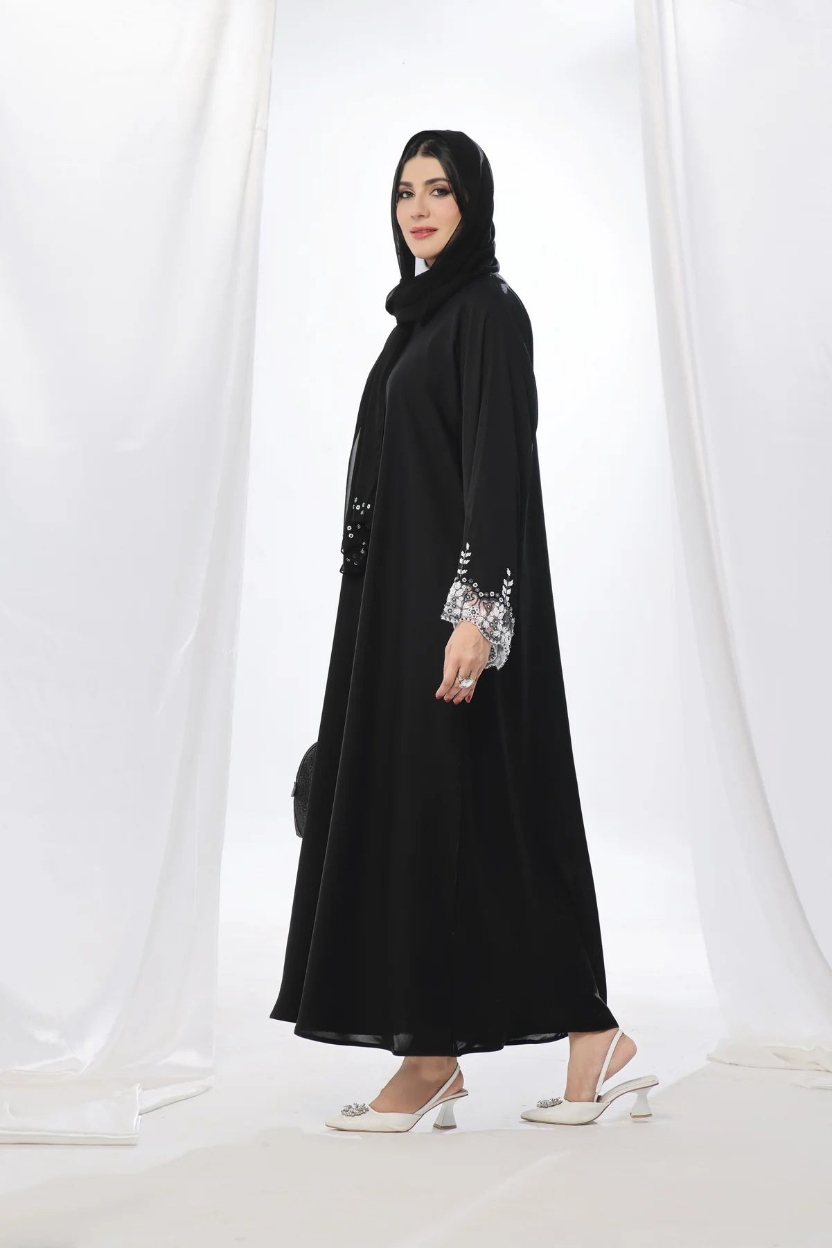 Lailak Abaya